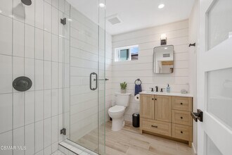 5540 Lake Lindero Dr in Agoura Hills, CA - Building Photo - Building Photo