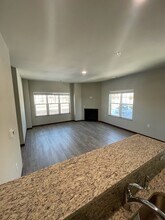 Driscoll Drive Townhomes (6402-6416) in Madison, WI - Foto de edificio - Building Photo