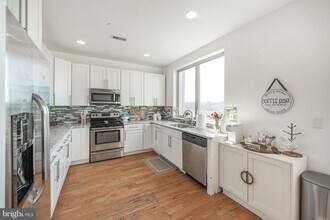 4066 Manayunk Ave in Philadelphia, PA - Building Photo - Building Photo