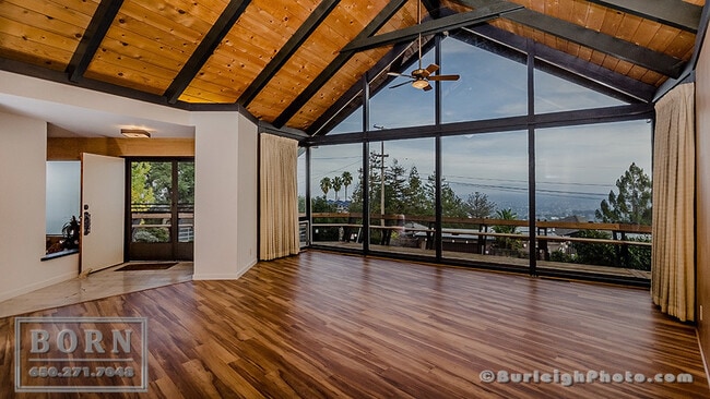 81 Loma Rd in San Carlos, CA - Building Photo - Building Photo