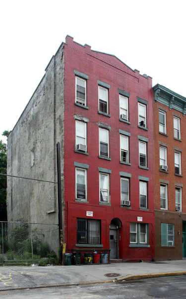 874 Bergen St in Brooklyn, NY - Building Photo