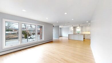 1420 Oleri Terrace in Fort Lee, NJ - Building Photo - Building Photo