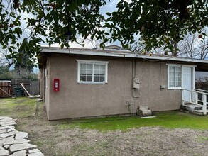 1940 Quincy St in Bakersfield, CA - Building Photo - Building Photo