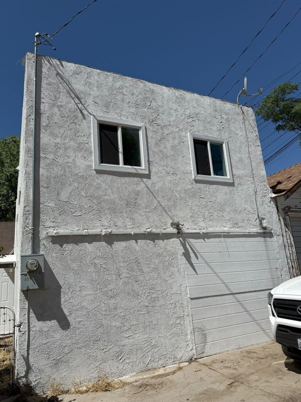 220 W D St in Tehachapi, CA - Building Photo - Building Photo
