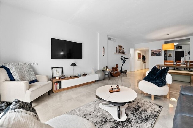 property at 100 Edgewater Dr