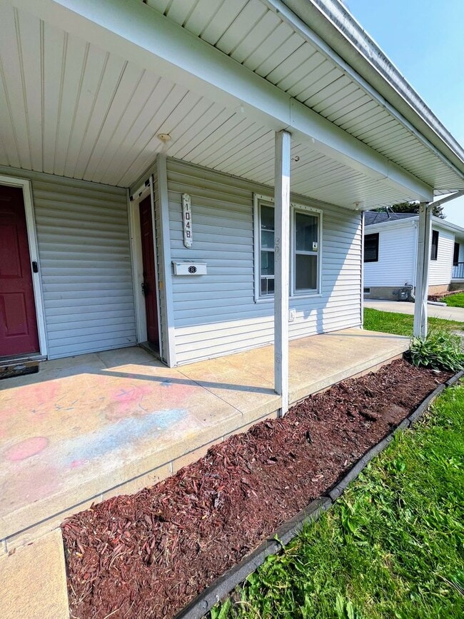 property at 104 Sycamore St