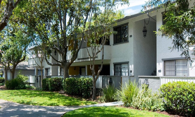 20200 Lucille Ave