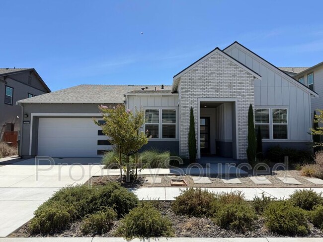 property at 2868 Resthaven Ct