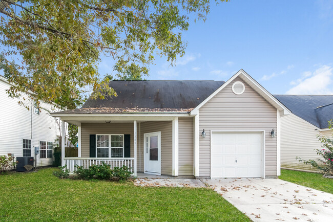 property at 1305 Pinethicket Dr