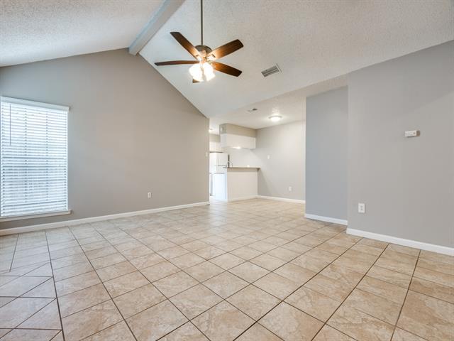4037 Evergreen St in Irving, TX - Building Photo - Building Photo