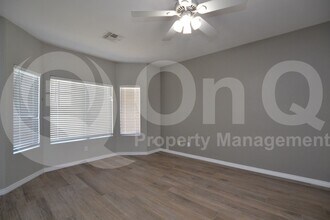 8166 W Ross Ave in Peoria, AZ - Building Photo - Building Photo