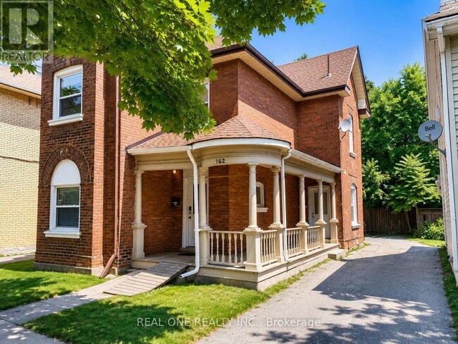 property at 162 Darling St