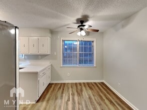 3655 Old Brownsville Rd, Unit 2617 in Memphis, TN - Foto de edificio - Building Photo