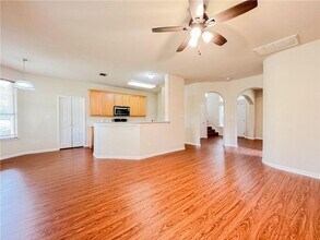 1009 Hidden View Pl in Round Rock, TX - Building Photo - Building Photo