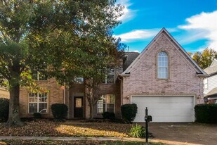 4623 Tulip Bend Dr in Memphis, TN - Building Photo