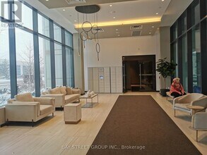 10 Honeycrisp Cres in Vaughan, ON - Building Photo - Building Photo