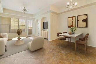14575 W Mountain View Blvd in Surprise, AZ - Foto de edificio - Building Photo