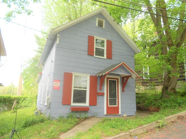 property at 19 Smith St