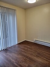 Burien Place Apartment Homes in Burien, WA - Building Photo - Interior Photo