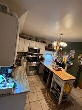 39 Farquhar St, Unit 3 in Boston, MA - Foto de edificio - Building Photo