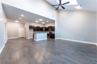 2009 S Dixieland Rd in Rogers, AR - Building Photo - Building Photo