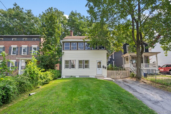 property at 93 Delafield St