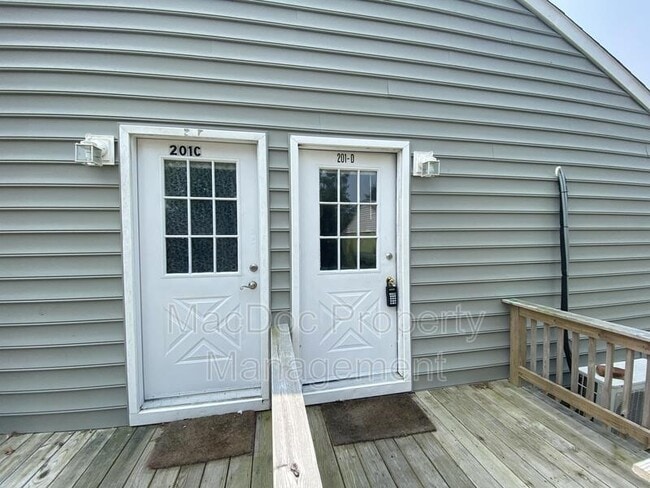 201 N Irving Ave in Colonial Beach, VA - Building Photo - Building Photo