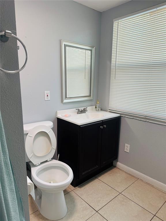 2121 W Powhatan Ave in Tampa, FL - Building Photo - Building Photo