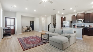 1525 Blue Acer Dr in Houston, TX - Building Photo - Building Photo