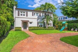 775 W 49th St in Miami Beach, FL - Building Photo - Building Photo