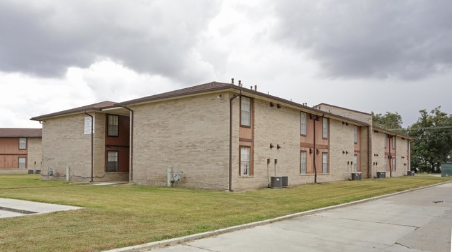 Northgate Apartments in Crowley, LA - Building Photo - Building Photo