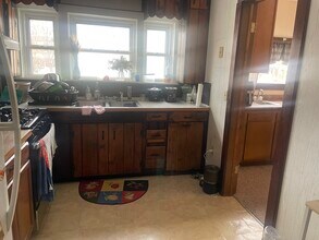 122 Washington St, Unit 1 in Ithaca, NY - Foto de edificio - Building Photo