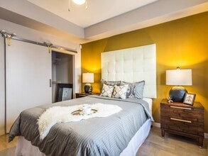 iLuminate Urban Apartment Homes in Phoenix, AZ - Foto de edificio - Building Photo