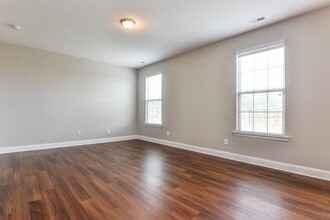 58 Knoll Ct in Garner, NC - Building Photo - Building Photo