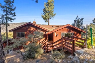 1616 Zermatt Dr in Pine Mountain Club, CA - Building Photo - Building Photo