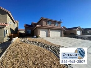17600 Caprice Way in Victorville, CA - Building Photo - Building Photo