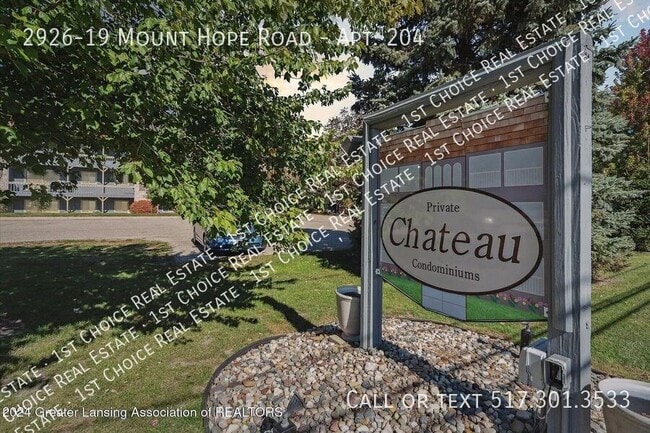 2926 Mt Hope Rd in Okemos, MI - Building Photo - Building Photo
