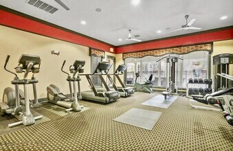 10435 Mid Town Pkwy in Jacksonville, FL - Building Photo - Building Photo