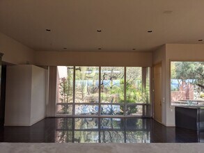 5556 E Círculo Terra in Tucson, AZ - Building Photo - Building Photo
