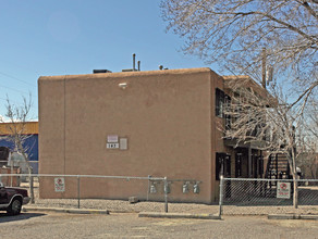 139-143 Dallas St SE in Albuquerque, NM - Building Photo - Building Photo