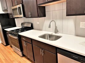 4405 N Kimball Ave, Unit 3F in Chicago, IL - Building Photo