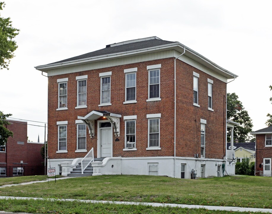 601 S Monroe St in Monroe, MI - Building Photo