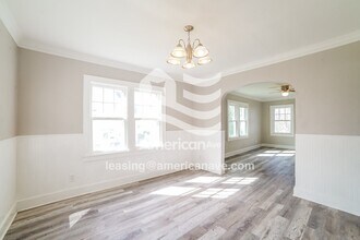 110 Court Dr in Washington, IL - Foto de edificio - Building Photo