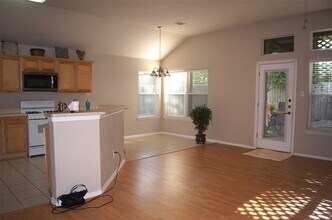 11903 Belle Ct in Pinehurst, TX - Building Photo - Building Photo