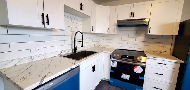 property at 126 Cannifton Rd N