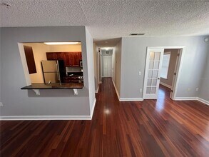 2035 Dixie Belle Dr, Unit 2035G in Orlando, FL - Building Photo - Building Photo