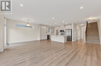 46 Erie court in Loyalist, ON - Building Photo - Building Photo