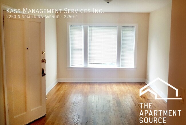 3301 W Belden Ave in Chicago, IL - Building Photo - Building Photo