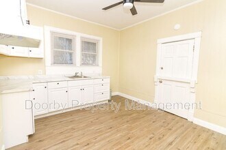 2612 E 19th St in Chattanooga, TN - Foto de edificio - Building Photo