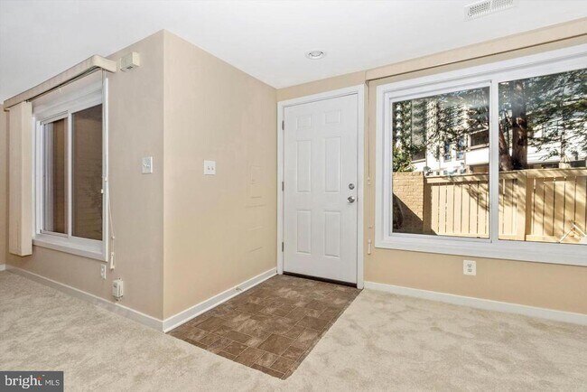 18113 Kilrush Ct in Gaithersburg, MD - Building Photo - Building Photo